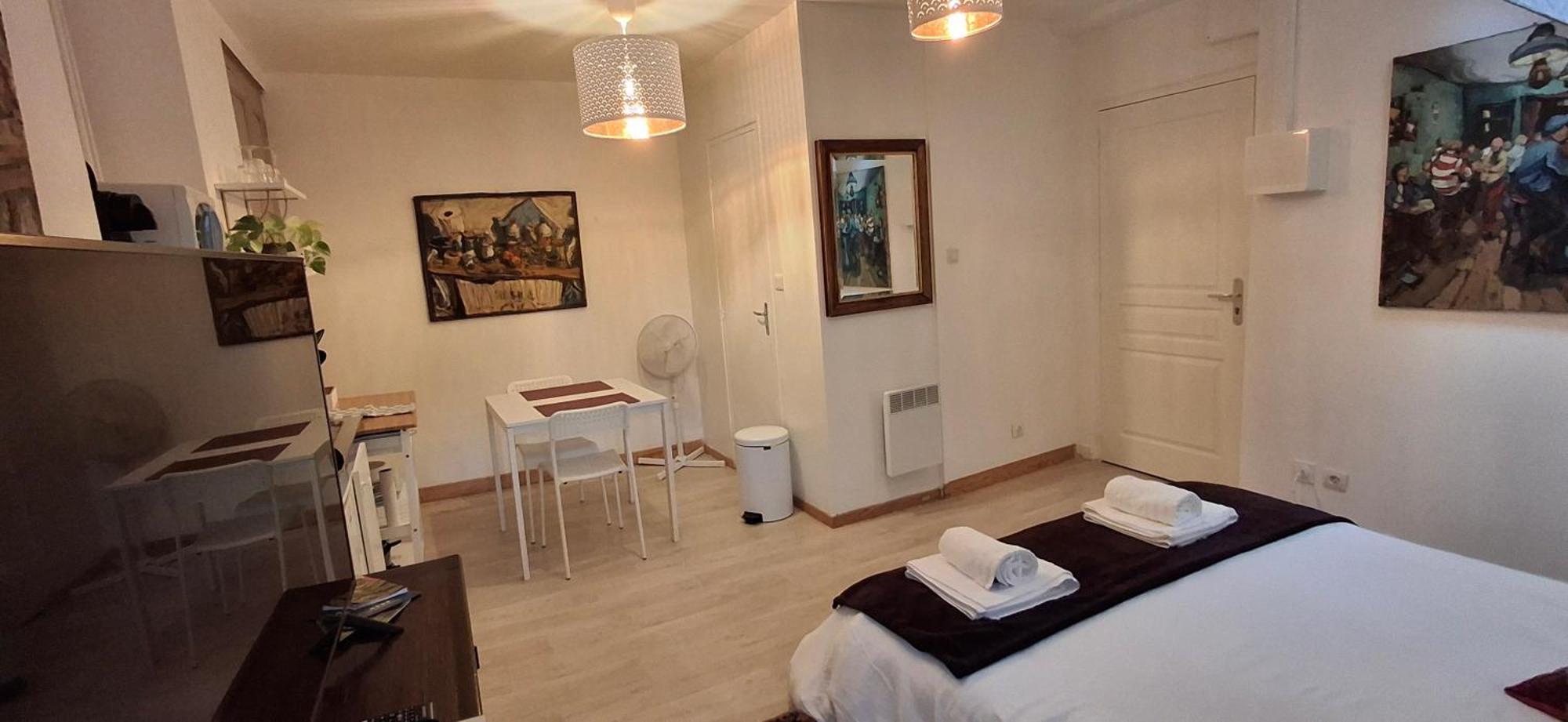 Appartement Chez Eric 7 Tours Eksteriør bilde